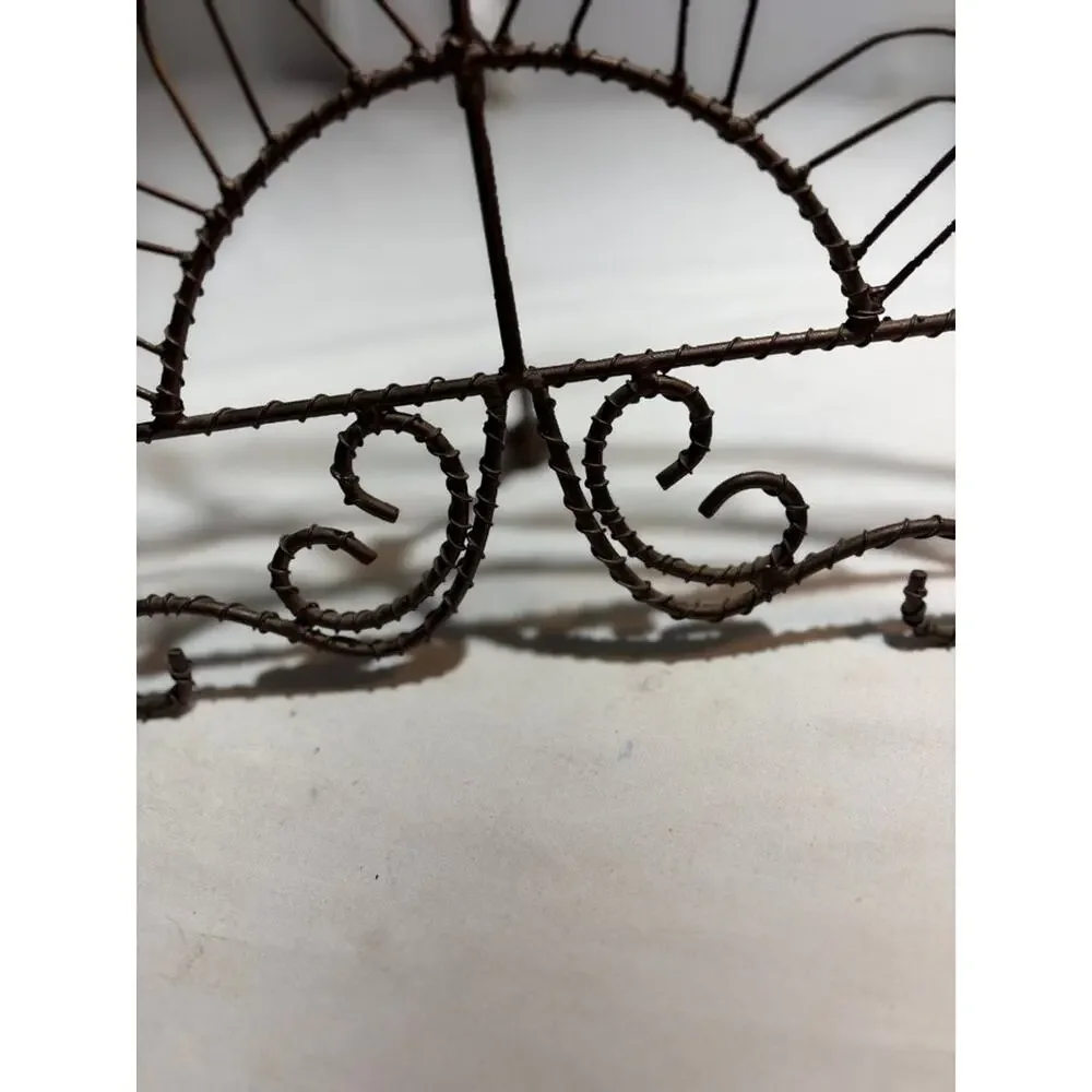 Vintage Wire Picture Display Holder